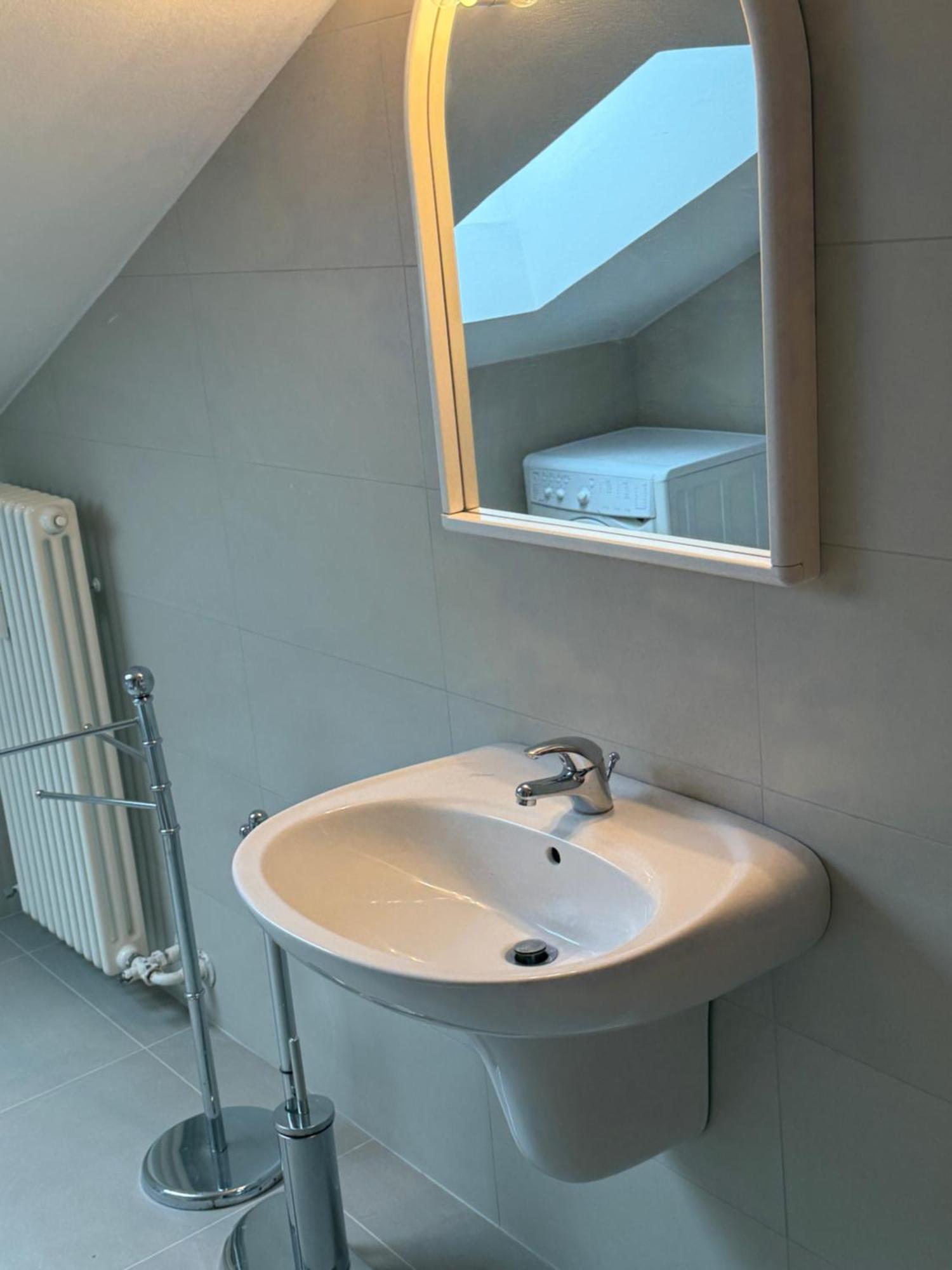 Casa Filippo Large 3 Room Apartment, Close To The Beach, Free Wifi Internet Riva del Garda Kültér fotó